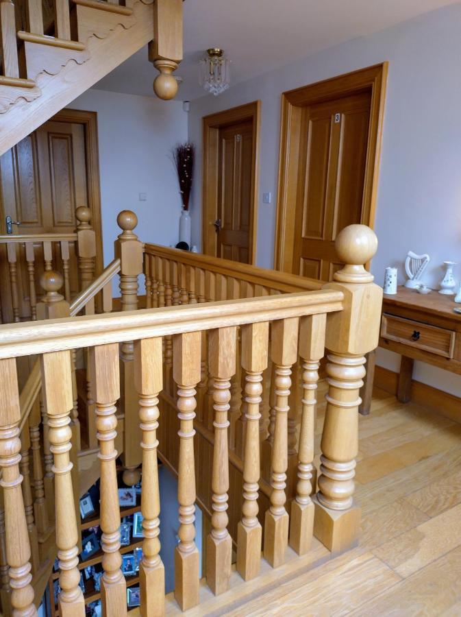 Glenn Eireann House Bed & Breakfast Cushendall Exterior photo