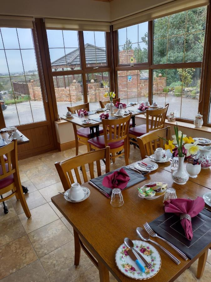 Glenn Eireann House Bed & Breakfast Cushendall Exterior photo