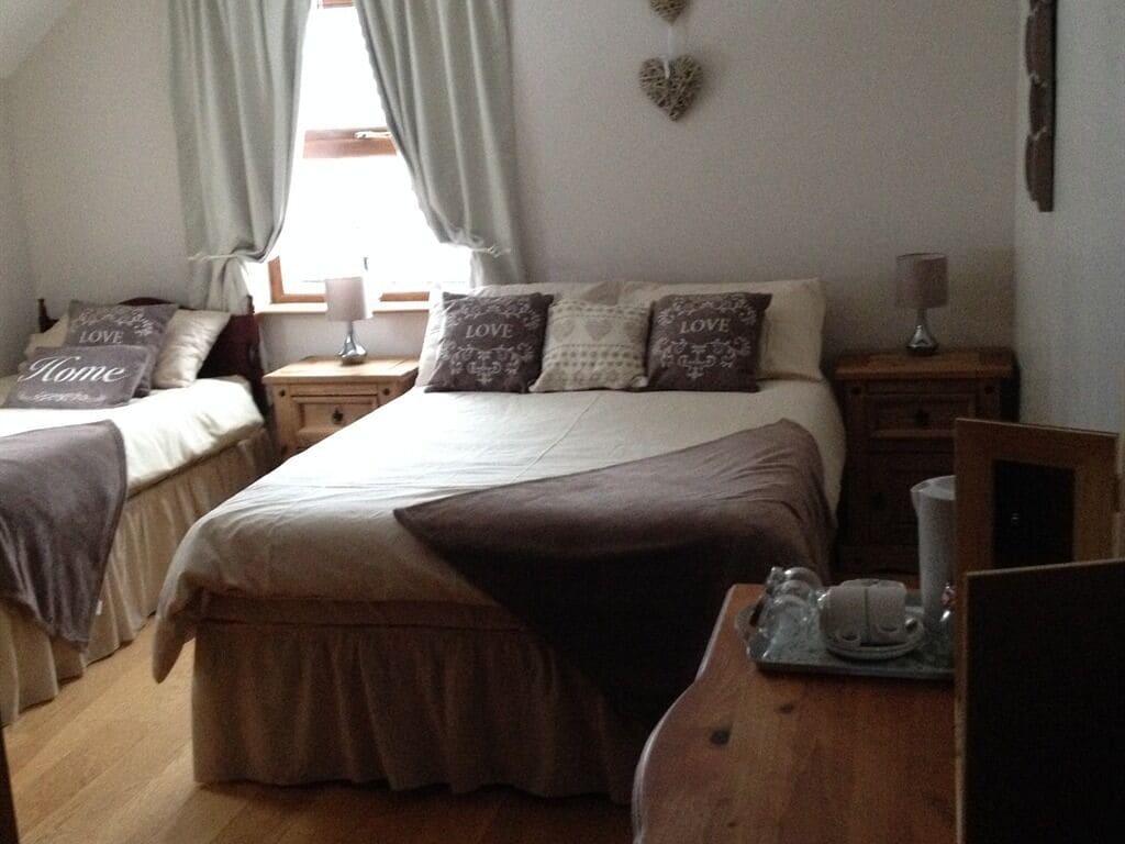 Glenn Eireann House Bed & Breakfast Cushendall Exterior photo