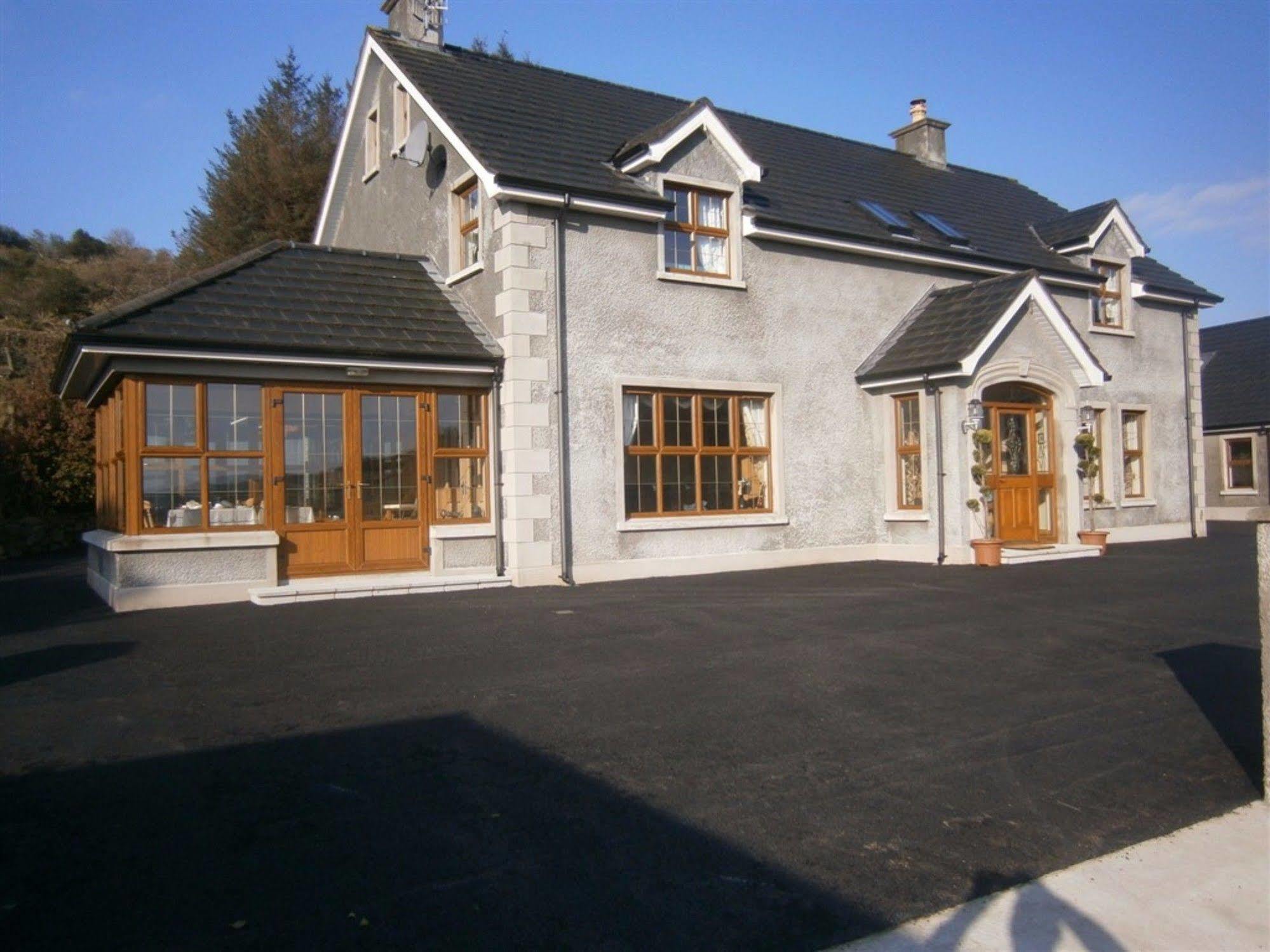 Glenn Eireann House Bed & Breakfast Cushendall Exterior photo